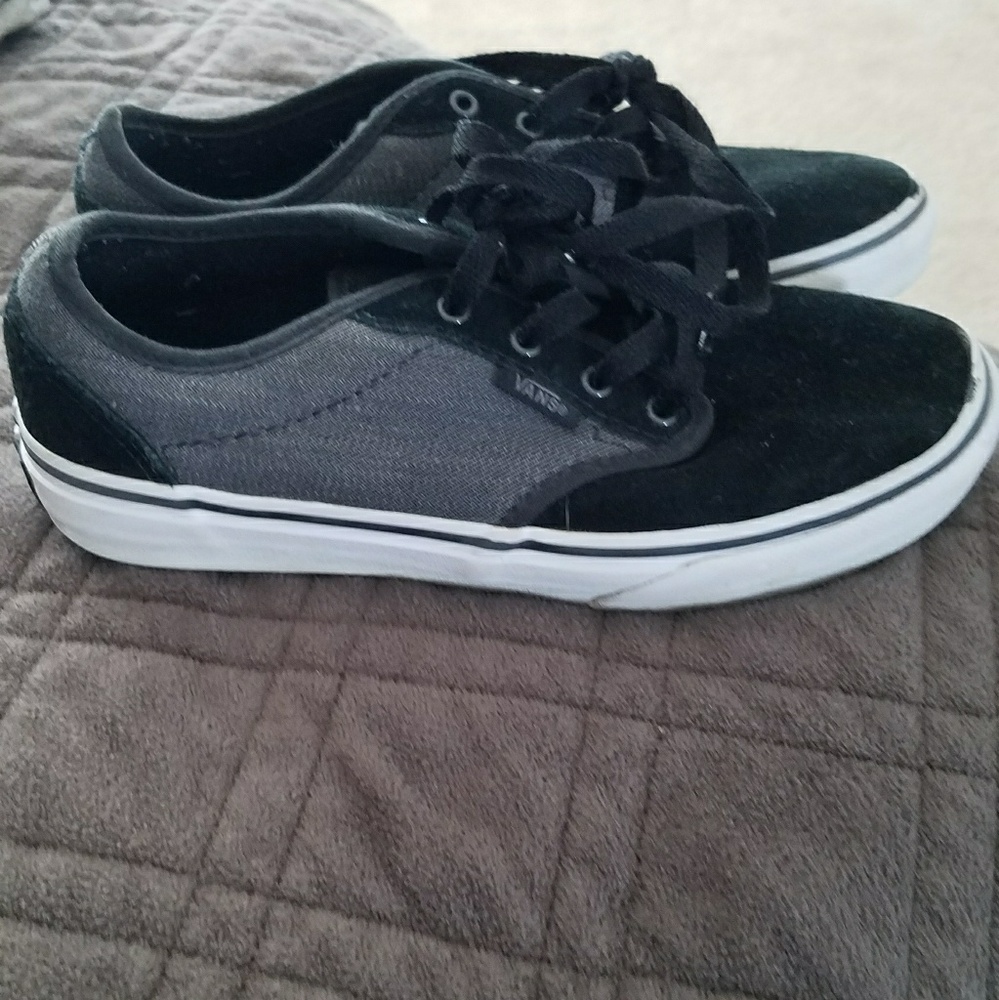 Vans youth shoes